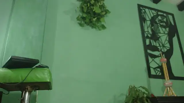 thirstymoonxx online show from September 19, 3:30 am