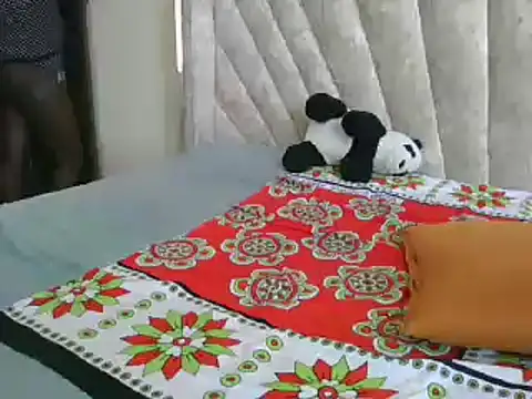 Sexy Villagegal online show from September 23, 9:12 am