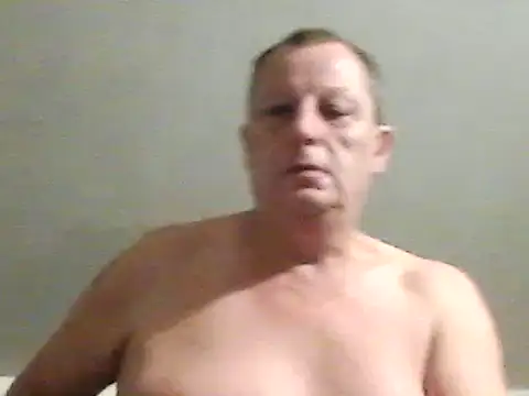 chubbybear2cum online show from January 1, 3:02 am
