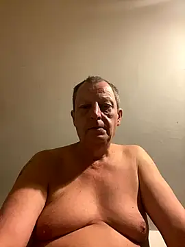 chubbybear2cum online show from September 15, 12:10 am