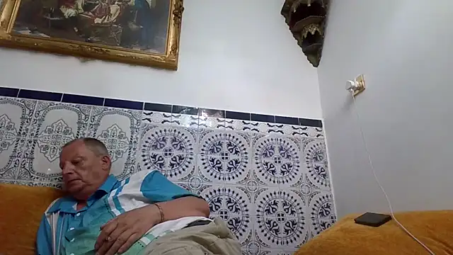 chubbybear2cum online show from July 2, 1:05 am