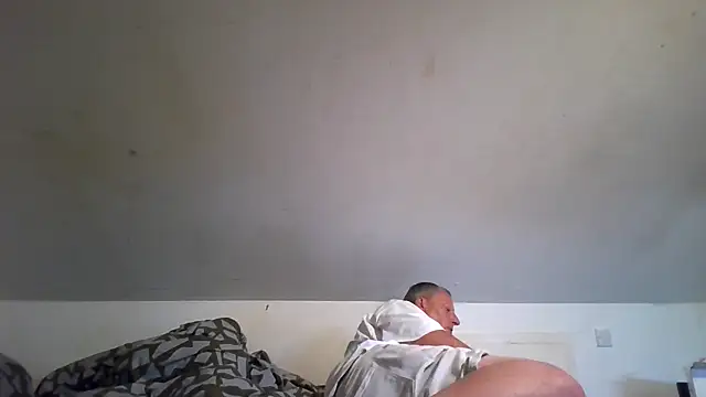 chubbybear2cum online show from July 20, 7:49 pm
