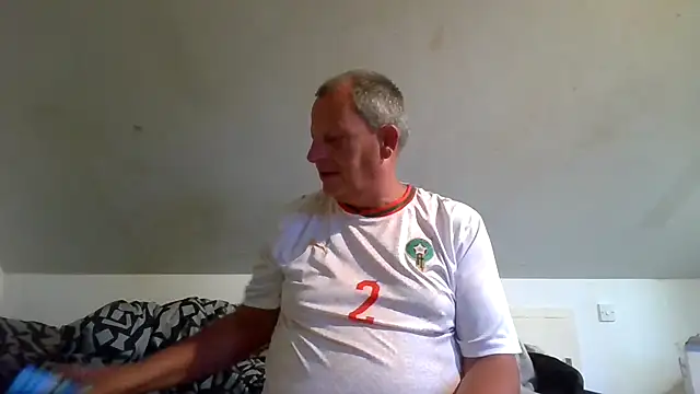 chubbybear2cum online show from July 27, 7:10 pm