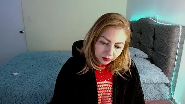 Snapshot of _Addic_ chatting on March 6, 1:40 pm Addic online show from March 6, 1:40 pm