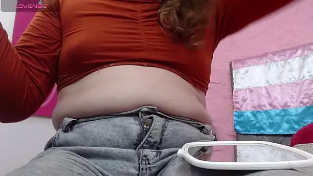 Pearl Michelts online show from March 19, 12:20 pm