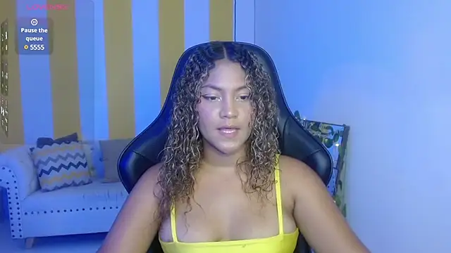 Cristal War online show from February 12, 11:30 pm