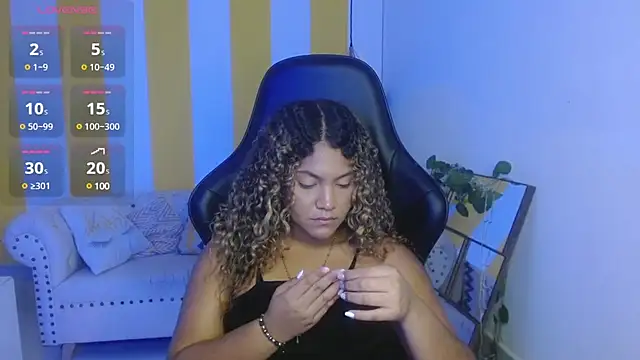 Cristal War online show from February 26, 2:37 am