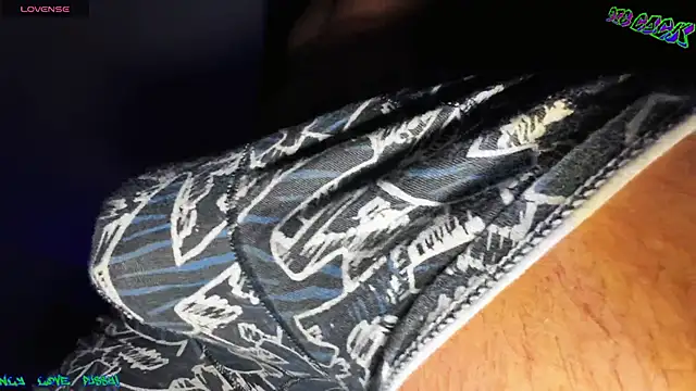 Snapshot of Deutscher_Gro8schwanz_88 chatting on February 5, 2:51 am Deutscher Gro8schwanz 88 online show from February 5, 2:51 am