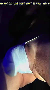 Snapshot of Deutscher_Gro8schwanz_88 chatting on November 15, 10:59 pm Deutscher Gro8schwanz 88 online show from November 15, 10:59 pm