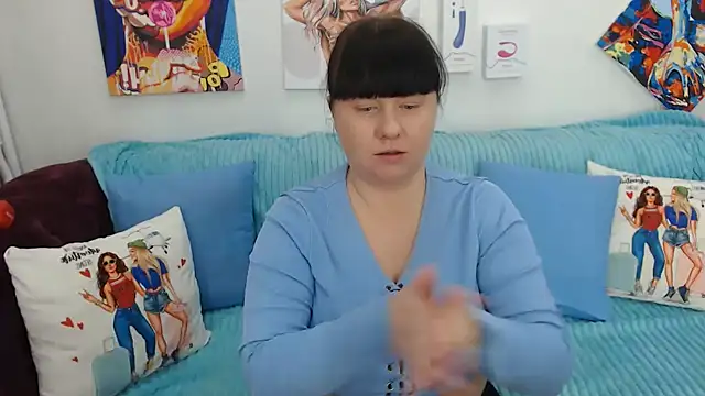 Snapshot of Sexy_MALIKKA chatting on April 25, 8:06 am Sexy MALIKKA online show from April 25, 8:06 am