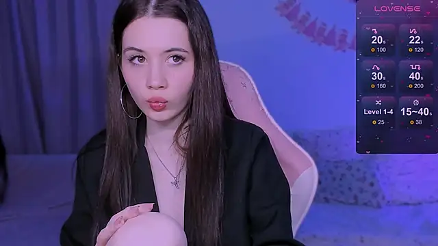 CoddleWeeper  online show from February 5, 2:00 pm