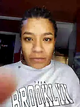 Selket11 online show from February 10, 9:36 pm