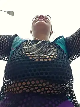 Selket11 online show from November 3, 2:40 pm