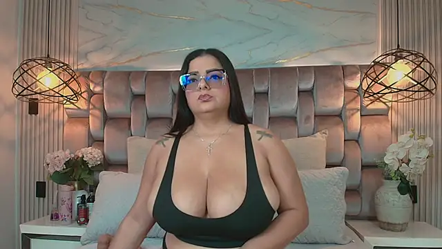 JenSexy  online show from June 9, 7:03 pm