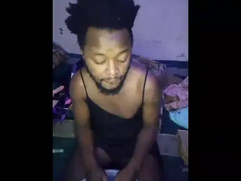 Freaky Vannahs online show from February 23, 3:15 am