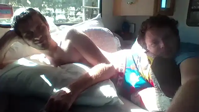 Deafguyproud69 online show from November 7, 7:36 pm