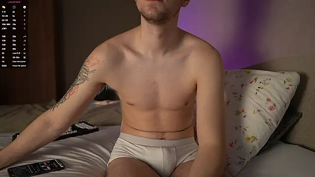 TaisonBrownX online show from March 2, 2:47 am