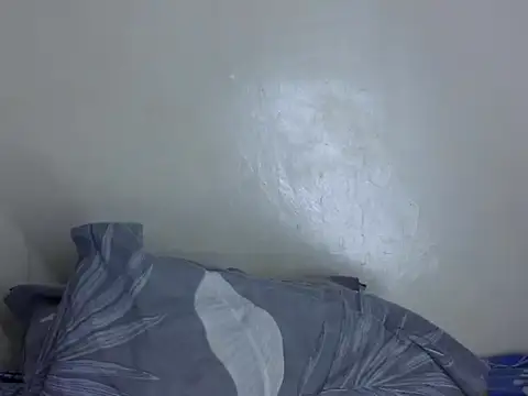 Snapshot of Q_amor2 chatting on February 25, 11:44 pm Q amor2 online show from February 25, 11:44 pm