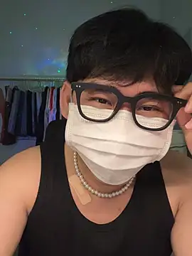 Snapshot of MinhTuanLive chatting on March 18, 7:08 am MinhTuanLive online show from March 18, 7:08 am