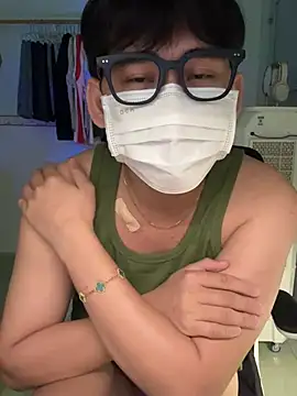 Snapshot of MinhTuanLive chatting on March 22, 1:41 pm MinhTuanLive online show from March 22, 1:41 pm