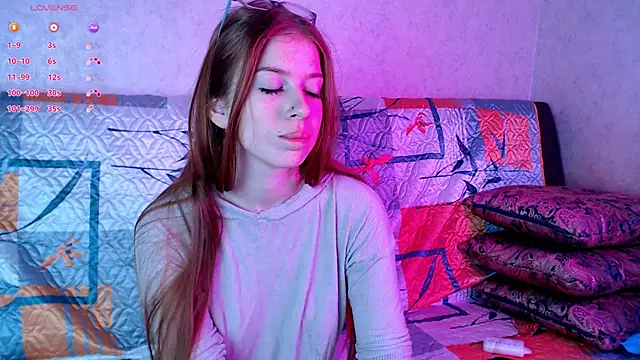 Snapshot of KatalinaAmore chatting on October 7, 3:20 pm KatalinaAmore online show from October 7, 3:20 pm