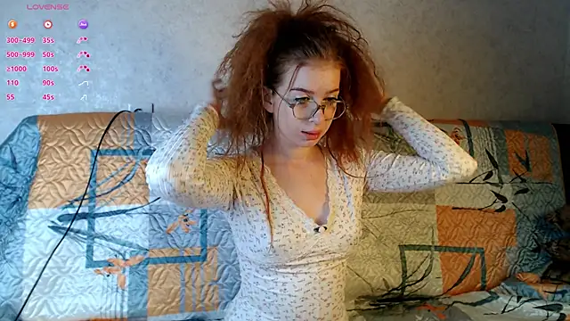 Snapshot of KatalinaAmore chatting on October 9, 4:05 pm KatalinaAmore online show from October 9, 4:05 pm