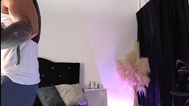 john cartter1 online show from November 8, 11:10 am