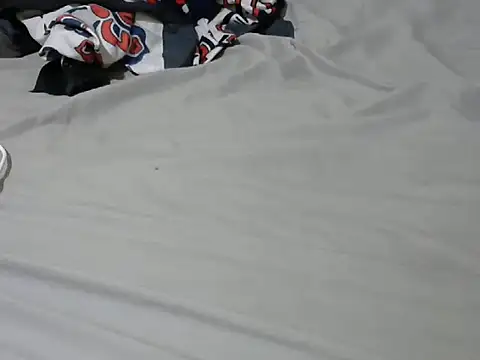 Fine baby0001 online show from April 5, 8:44 am