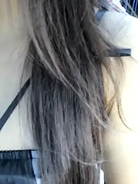  Linez  online show from October 8, 6:27 pm