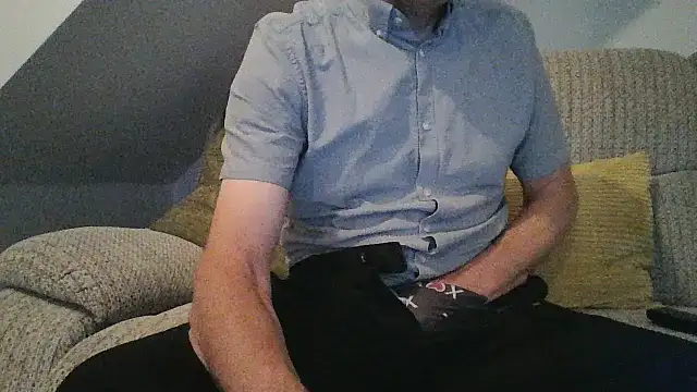 Snapshot of mr_english50 chatting on September 17, 5:20 am mr english50 online show from September 17, 5:20 am