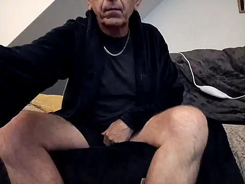 Snapshot of mr_english50 chatting on September 27, 8:14 pm mr english50 online show from September 27, 8:14 pm