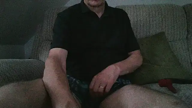 Snapshot of mr_english50 chatting on May 29, 5:16 am mr english50 online show from May 29, 5:16 am