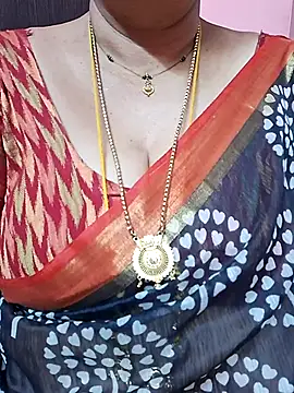 ananya956 online show from April 18, 4:55 pm