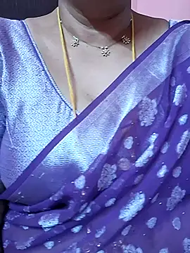 Snapshot of ananya956 chatting on June 25, 5:45 am ananya956 online show from June 25, 5:45 am