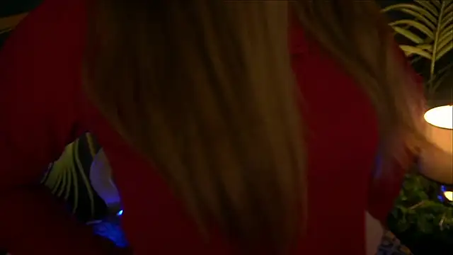 MagicPeachh  online show from January 14, 7:21 pm