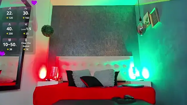 Snapshot of Bella_salvatore chatting on January 16, 5:11 am Bella salvatore online show from January 16, 5:11 am