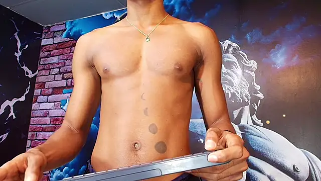 Ethan Fox11 online show from February 17, 5:21 pm