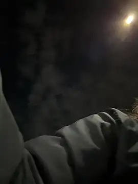 Snapshot of sara__lynn chatting on December 4, 11:46 pm sara lynn online show from December 4, 11:46 pm