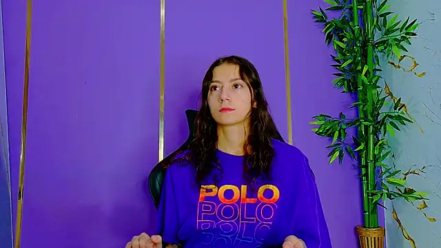 Snapshot of scarlet-jonesx chatting on September 28, 2:44 pm scarlet-jonesx online show from September 28, 2:44 pm