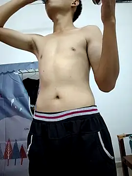 LiuQianXi5726 online show from March 18, 9:09 am