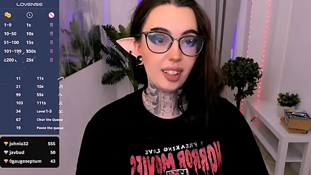 Snapshot of Dixi_Pixi_ chatting on January 12, 11:39 am Dixi Pixi online show from January 12, 11:39 am