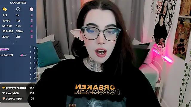 Snapshot of Dixi_Pixi_ chatting on January 26, 8:46 am Dixi Pixi online show from January 26, 8:46 am