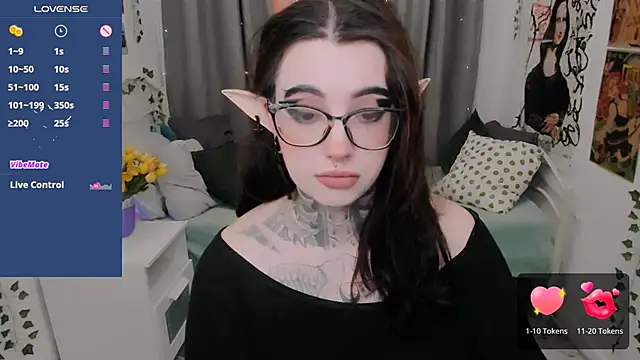 Snapshot of Dixi_Pixi_ chatting on March 14, 7:26 am Dixi Pixi online show from March 14, 7:26 am