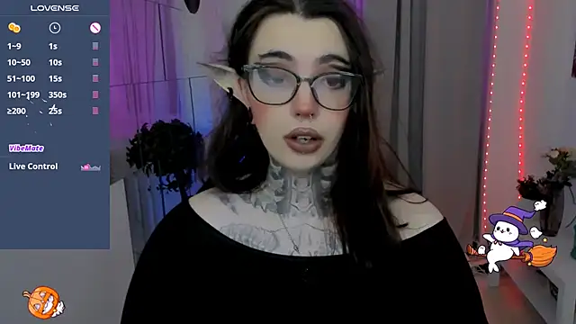 Snapshot of Dixi_Pixi_ chatting on November 9, 5:50 am Dixi Pixi online show from November 9, 5:50 am