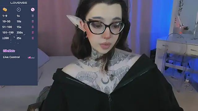 Dixi Pixi  online show from April 25, 5:43 am