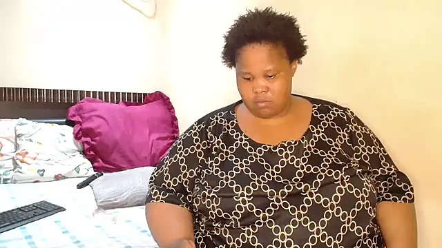 19bootylicious online show from December 5, 7:28 am