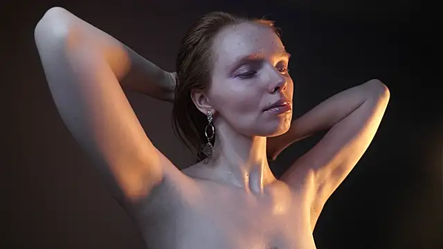 ginger hugs online show from March 15, 4:13 am