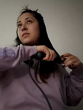 LisbethMoore  online show from April 17, 11:41 pm