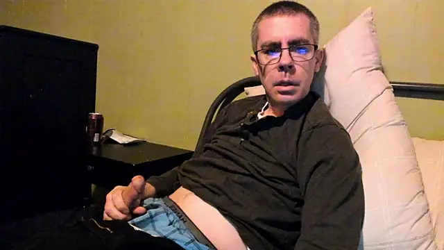 ImportantEquator0 online show from November 2, 1:13 pm