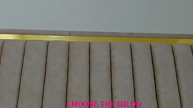 FreyaMoller online show from October 31, 7:48 pm